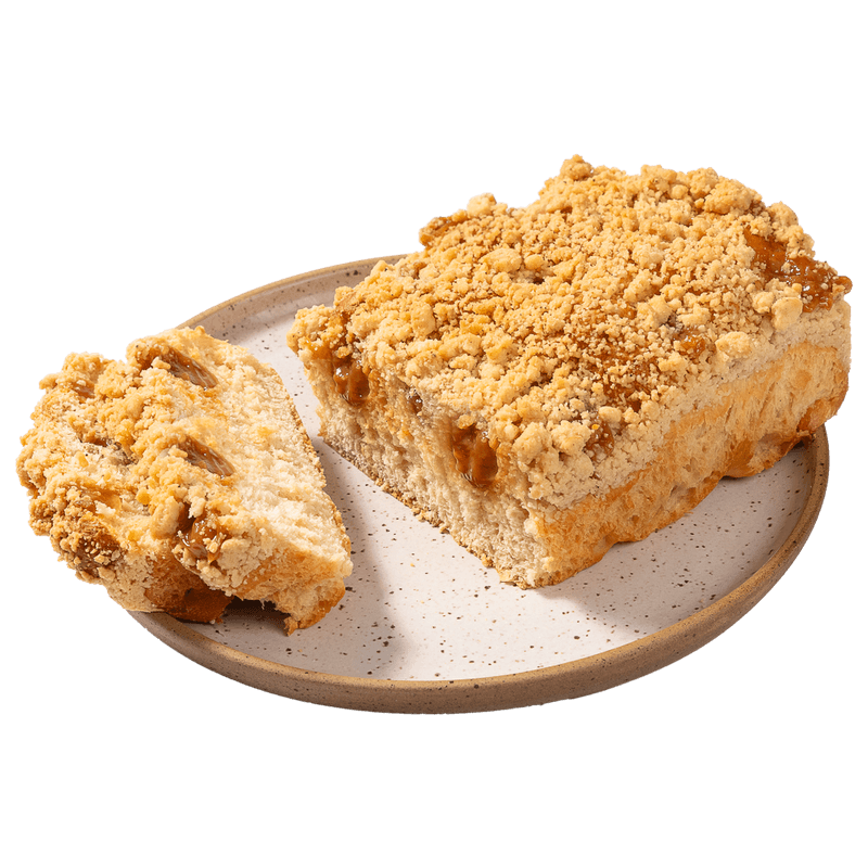 Cuca-Tradicional-com-Doce-de-Leite